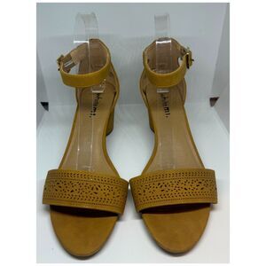 WHITE MT. Chunky Block Heel Mustard Sandals